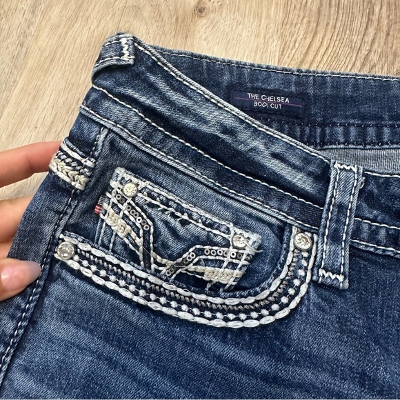 Vigoss The Chelsea Boot Cut Jeans with Embellished Sequin Detail size 9/10 - Picture 6 of 8